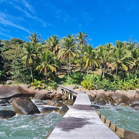 Elephant Guesthouse Beira Mar - Suites Com Cafe Da Manha Ильябела Экстерьер фото