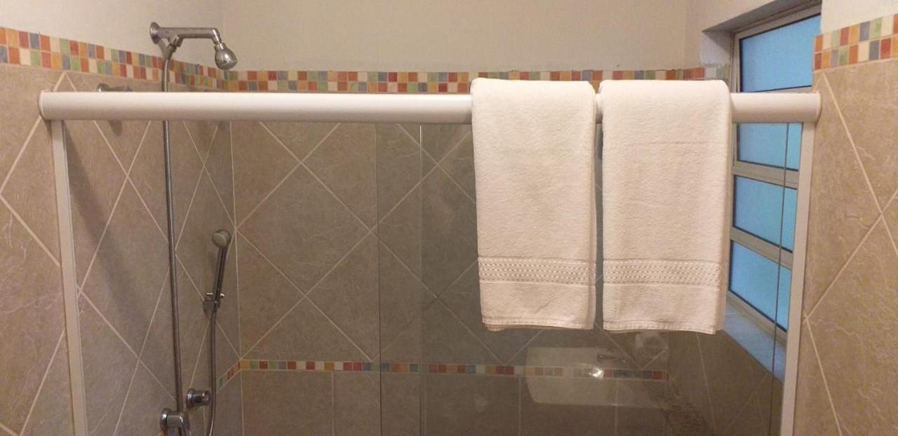 Elephant Guesthouse Beira Mar - Suites Com Cafe Da Manha Ильябела Экстерьер фото